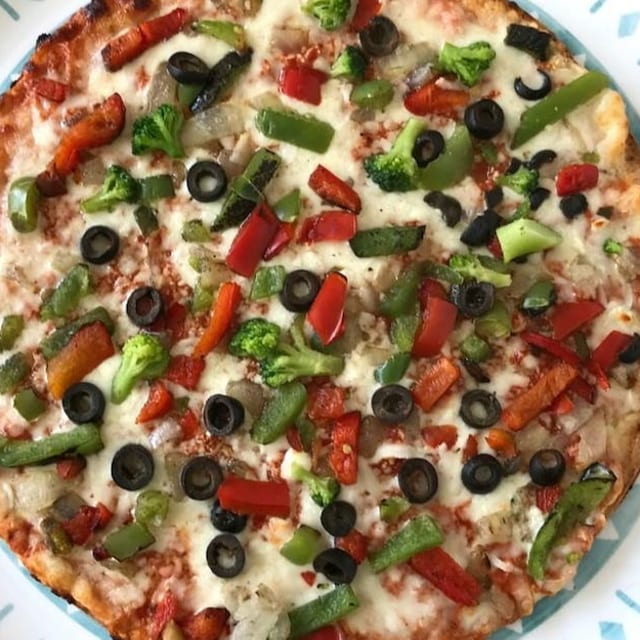 White Veggie Pizza (Personal 10").